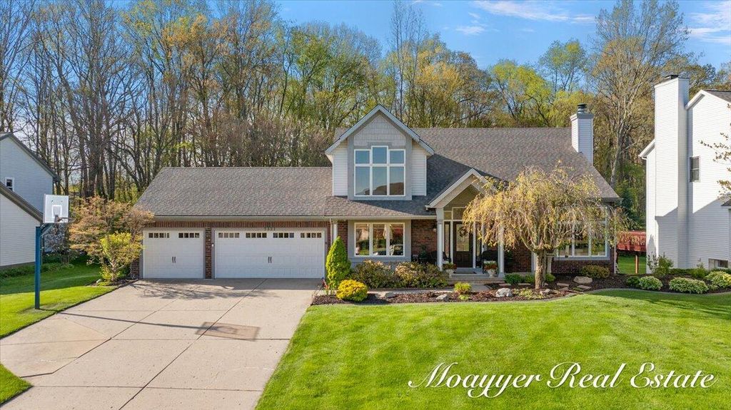 Photo of 7321 Cuesta Way NE, Rockford, MI 49341 (MLS # 26021277)