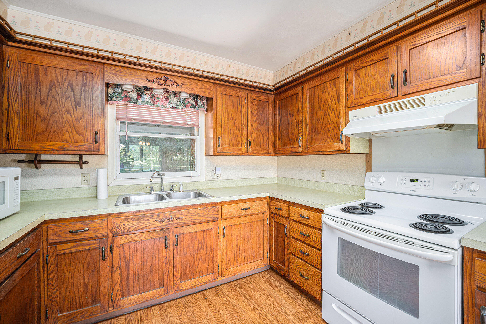 Union City, Michigan 49094, United States, 2 Bedrooms Bedrooms, ,2 BathroomsBathrooms,Residential,Pending,39661