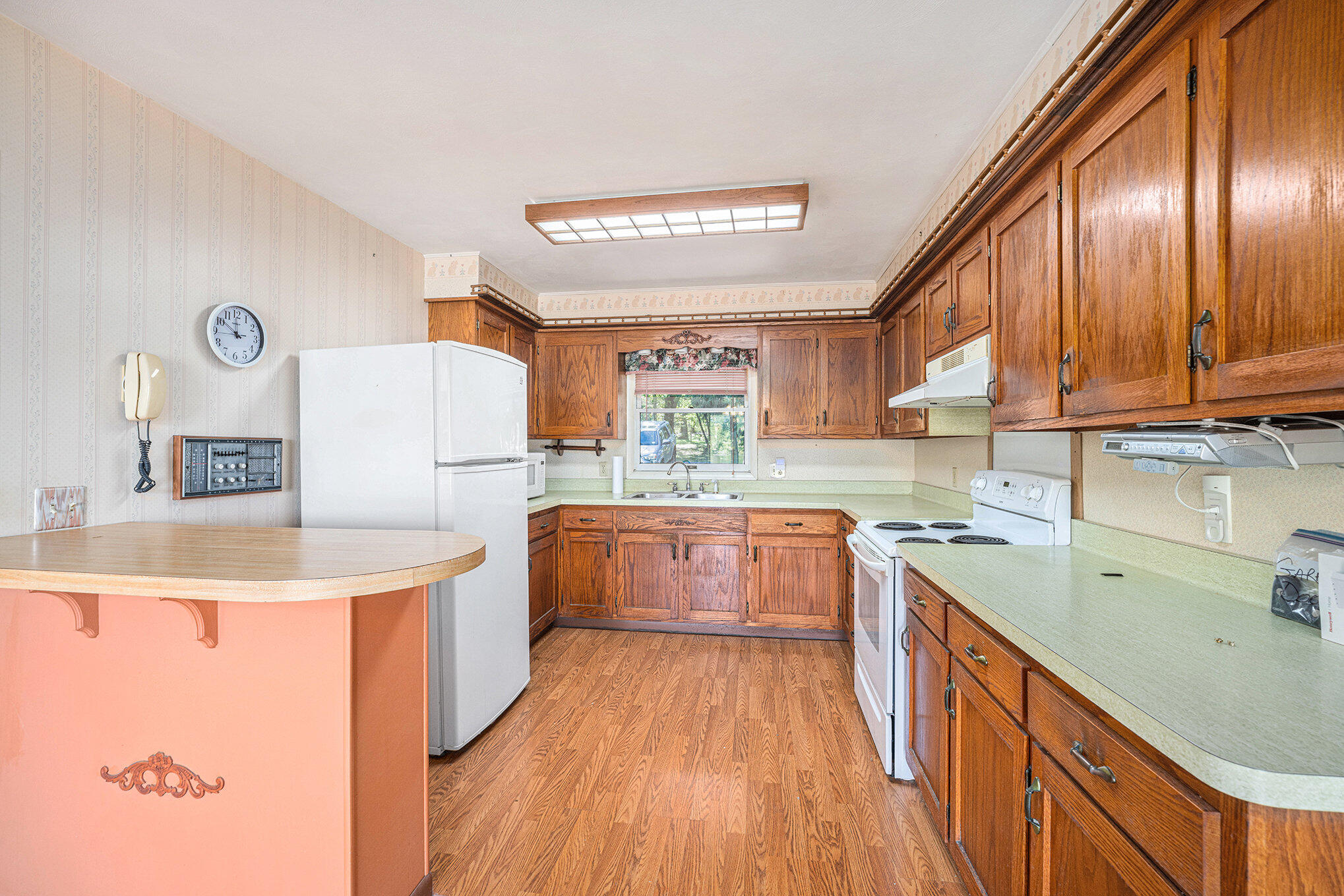 Union City, Michigan 49094, United States, 2 Bedrooms Bedrooms, ,2 BathroomsBathrooms,Residential,Pending,39661