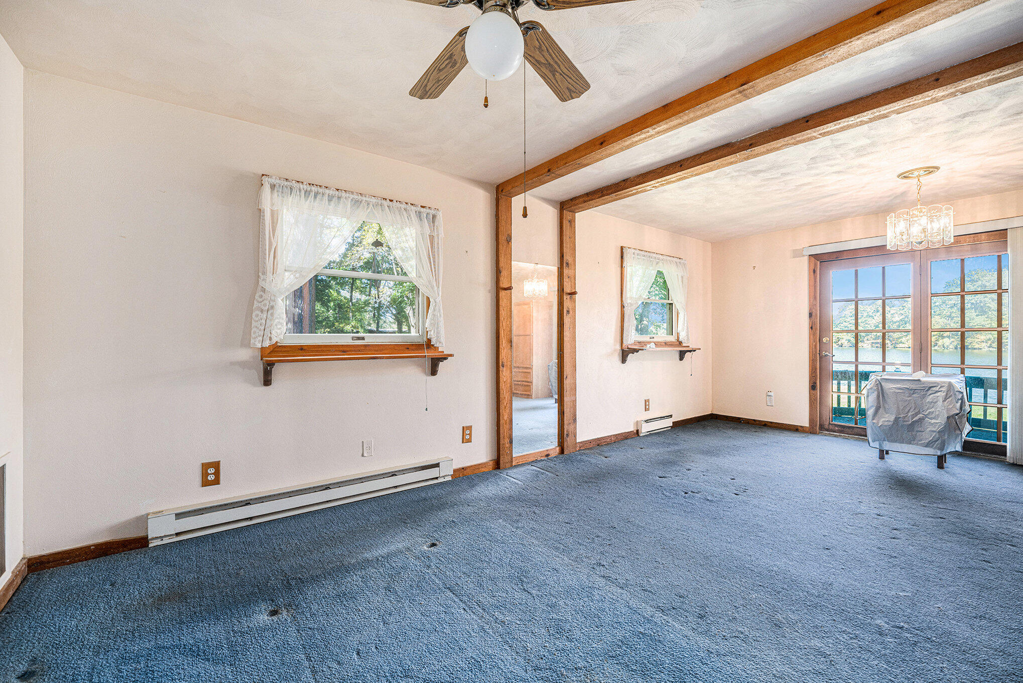 Union City, Michigan 49094, United States, 2 Bedrooms Bedrooms, ,2 BathroomsBathrooms,Residential,Pending,39661