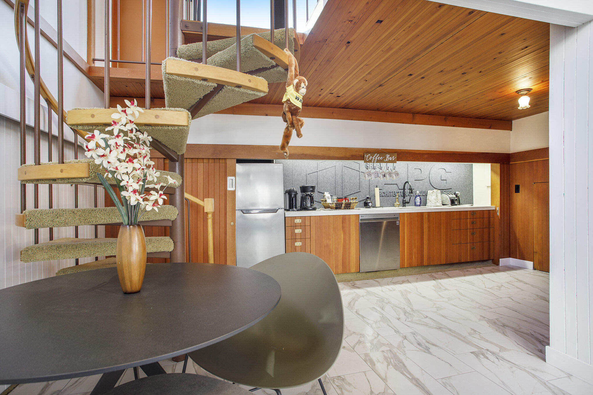 Kalamazoo, Michigan 49007, United States, ,1 BathroomBathrooms,Commercial,Active,166046