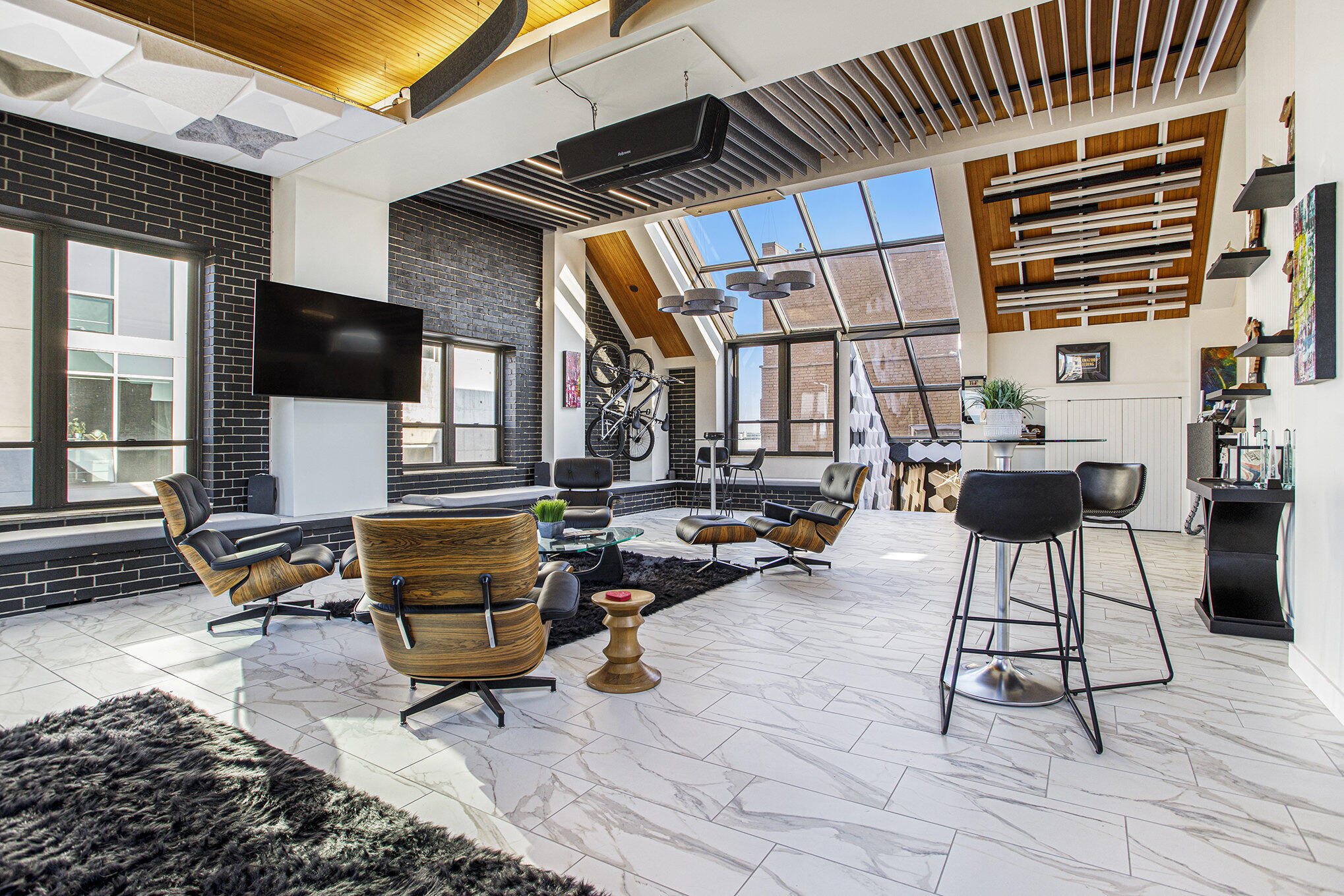 Kalamazoo, Michigan 49007, United States, ,1 BathroomBathrooms,Commercial,Active,166046