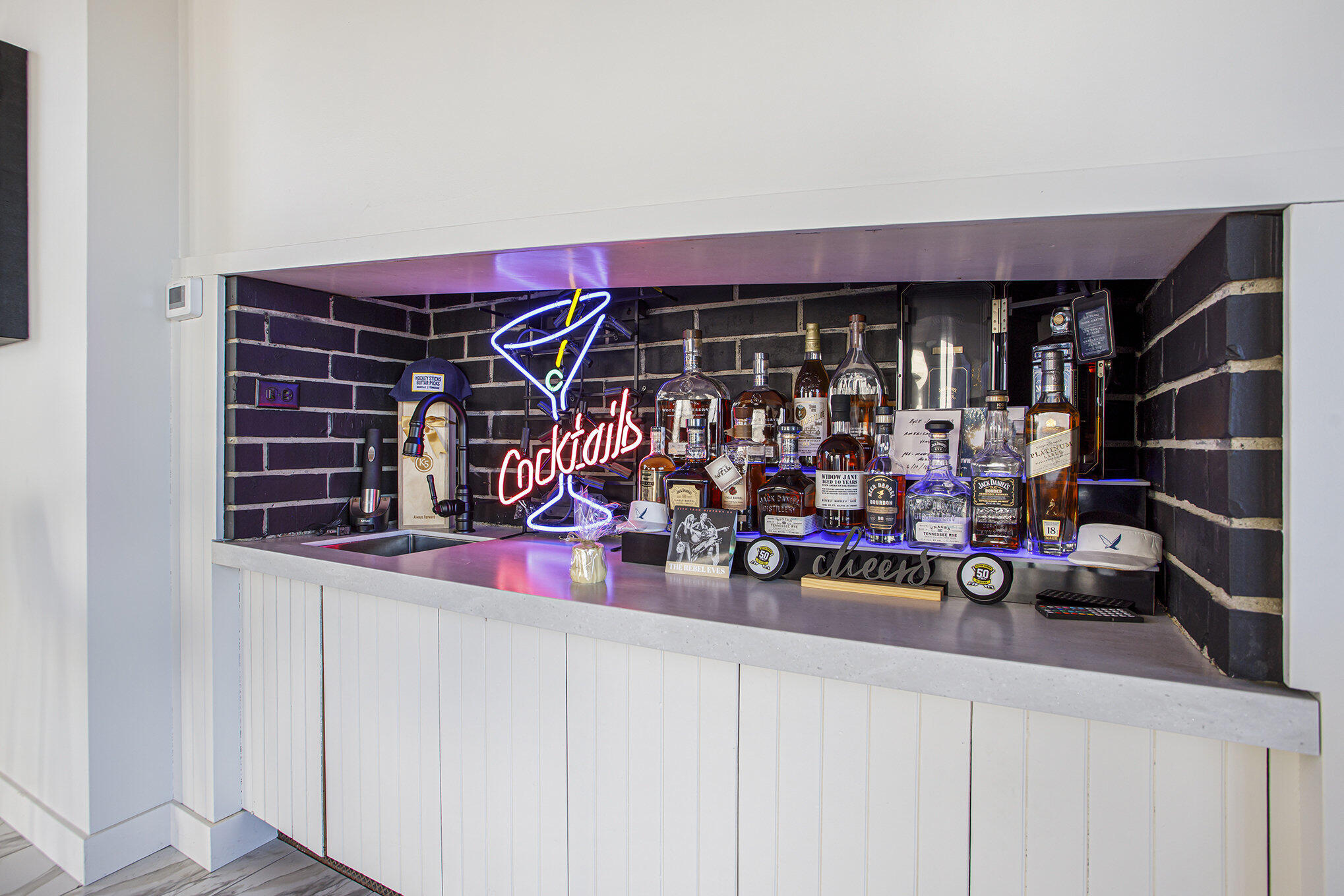 Kalamazoo, Michigan 49007, United States, ,1 BathroomBathrooms,Commercial,Active,166046