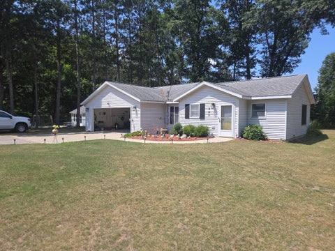Photo for 445 Pettibone Drive