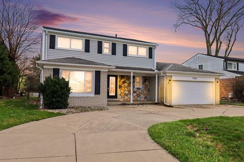 Photo of 17265 Bonstelle Avenue, Southfield, MI 48075 (MLS # 26013950)