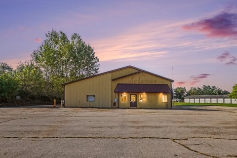 Photo for 1230 W Locust Street