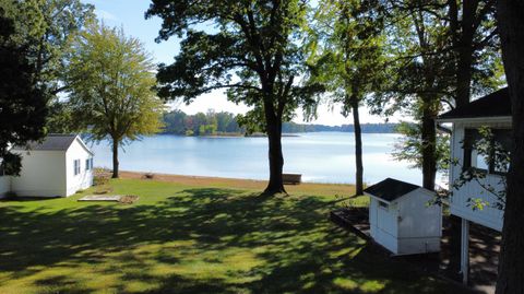Photo of 59388 41st Street, Paw Paw, MI 49079 (MLS # 26015983)