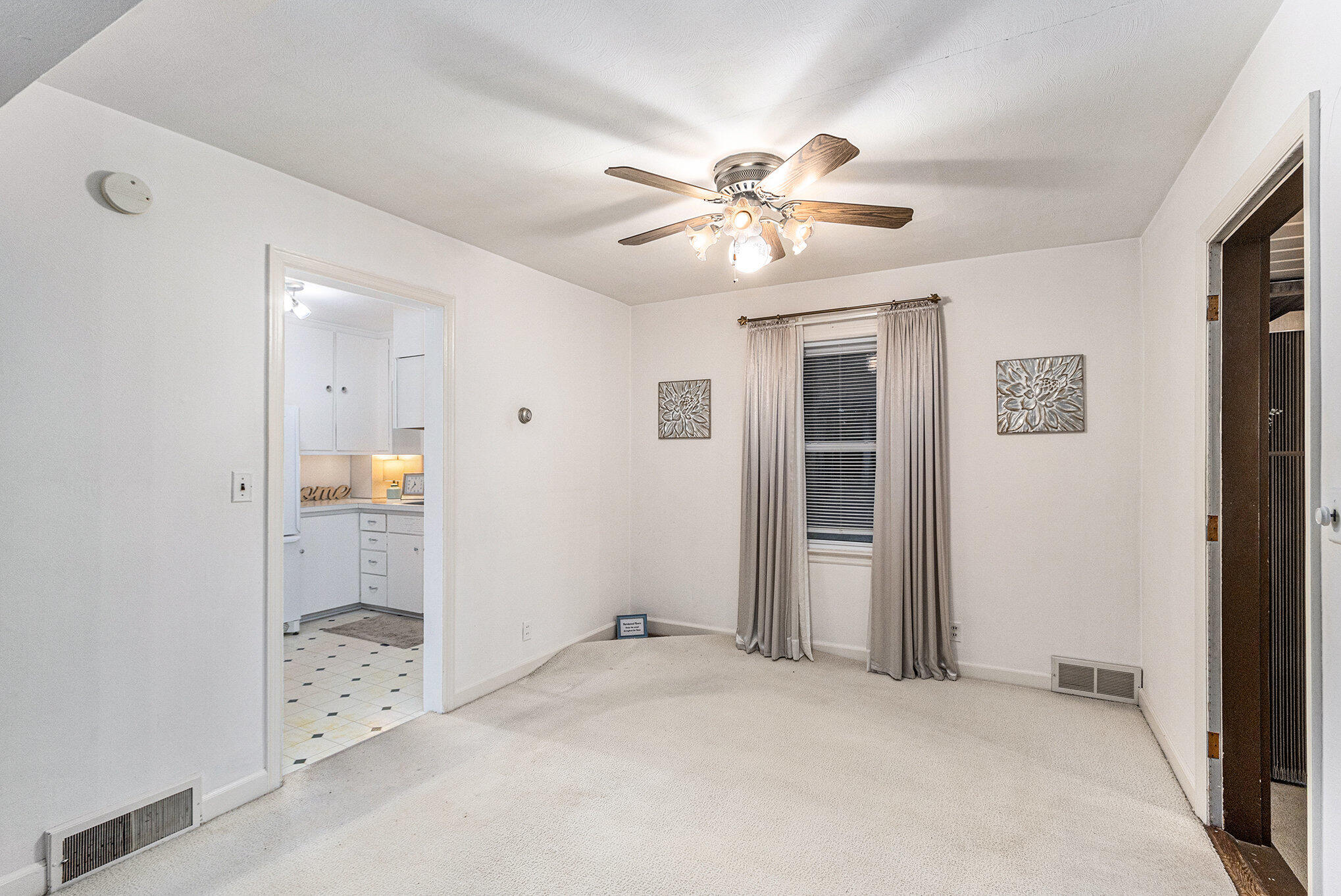 Battle Creek, Michigan 49015, United States, 3 Bedrooms Bedrooms, ,2 BathroomsBathrooms,Residential,Active,246967