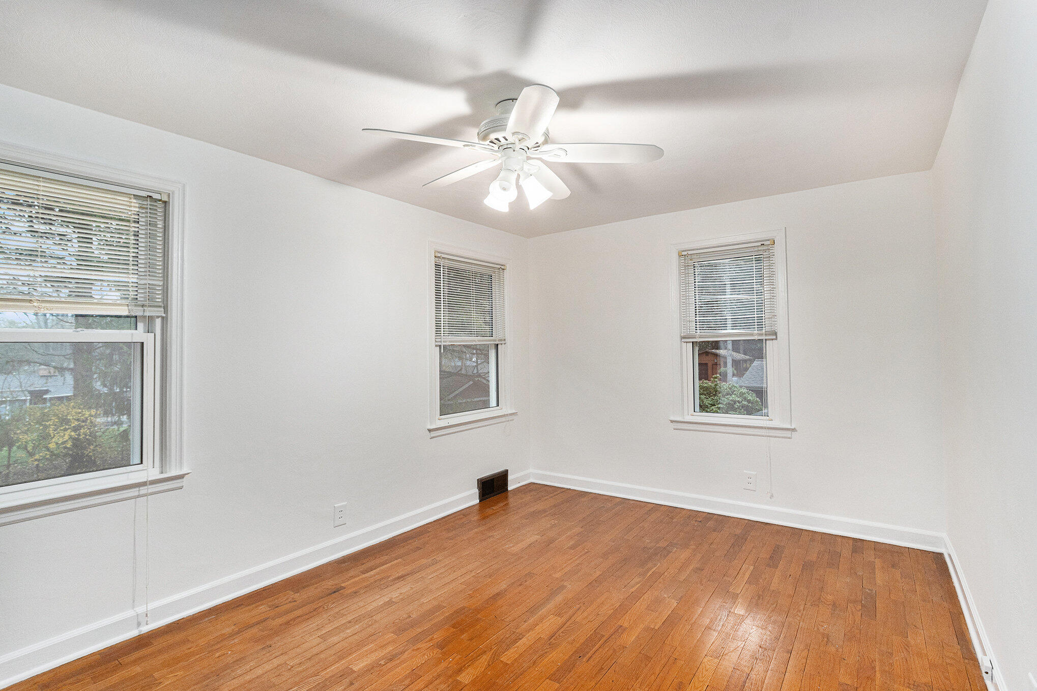 Battle Creek, Michigan 49015, United States, 3 Bedrooms Bedrooms, ,2 BathroomsBathrooms,Residential,Active,246967