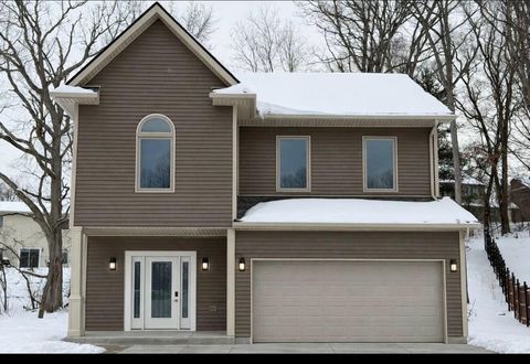 Photo of 2594 Eastlawn Avenue, Ypsilanti, MI 48197 (MLS # 26009904)