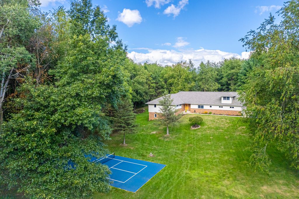 Photo of 6211 Kies Street NE, Rockford, MI 49341 (MLS # 26010523)