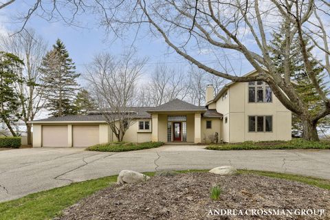 Photo of 6129 Lakeshore Avenue, West Olive, MI 49460 (MLS # 26014414)