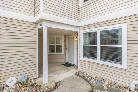 740 Fieldstone Circle W, Chelsea, MI 48118 - MLS#: 25014522