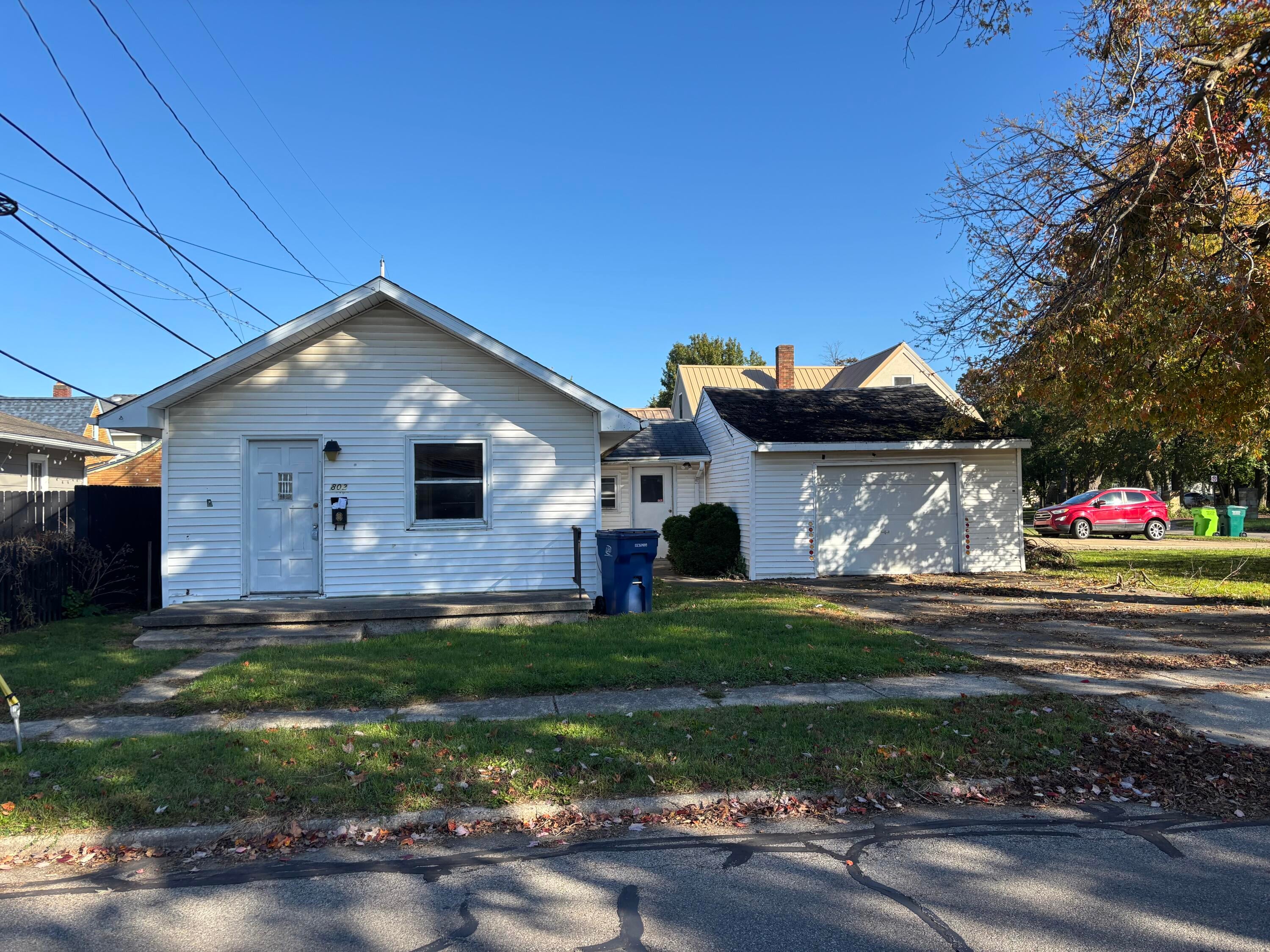 802 E Congress Street