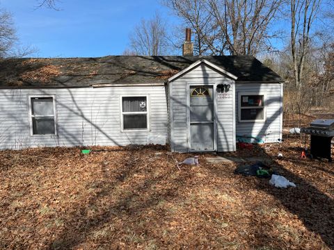 Photo of 9806 7 Mile Road, Belding, MI 48809 (MLS # 26009034)