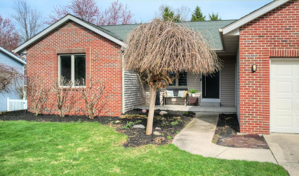 Photo of 7304 21st Avenue, Jenison, MI 49428 (MLS # 26015151)