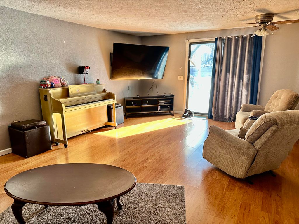 Photo of 2017 Morton Avenue, Muskegon, MI 49441 (MLS # 25062056)