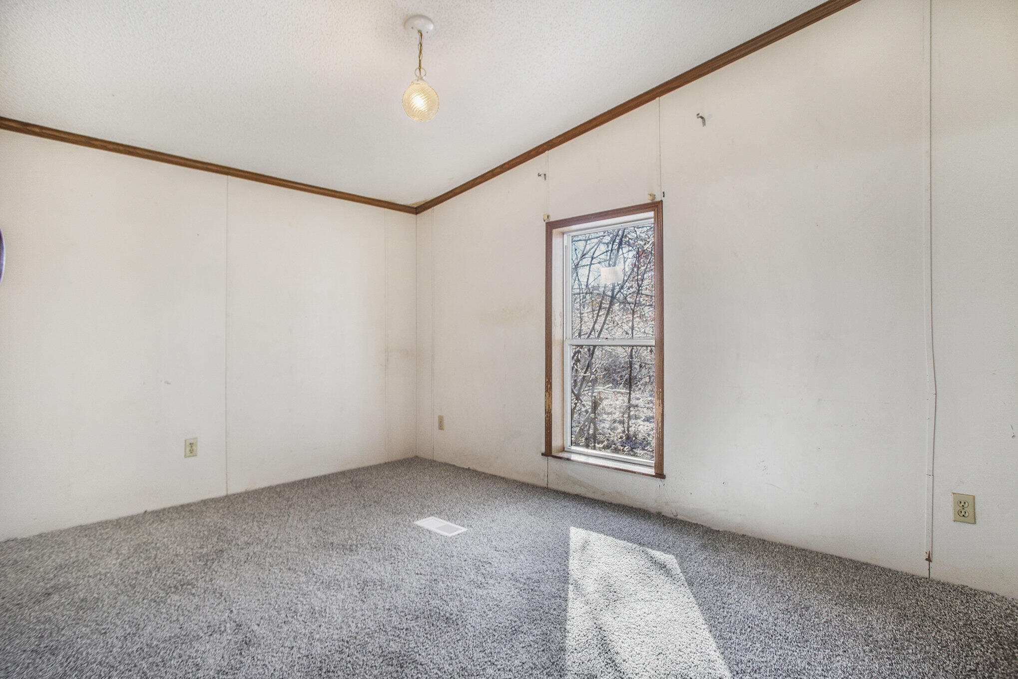 Olivet, Michigan 49076, United States, 3 Bedrooms Bedrooms, ,2 BathroomsBathrooms,Residential,Active,242289