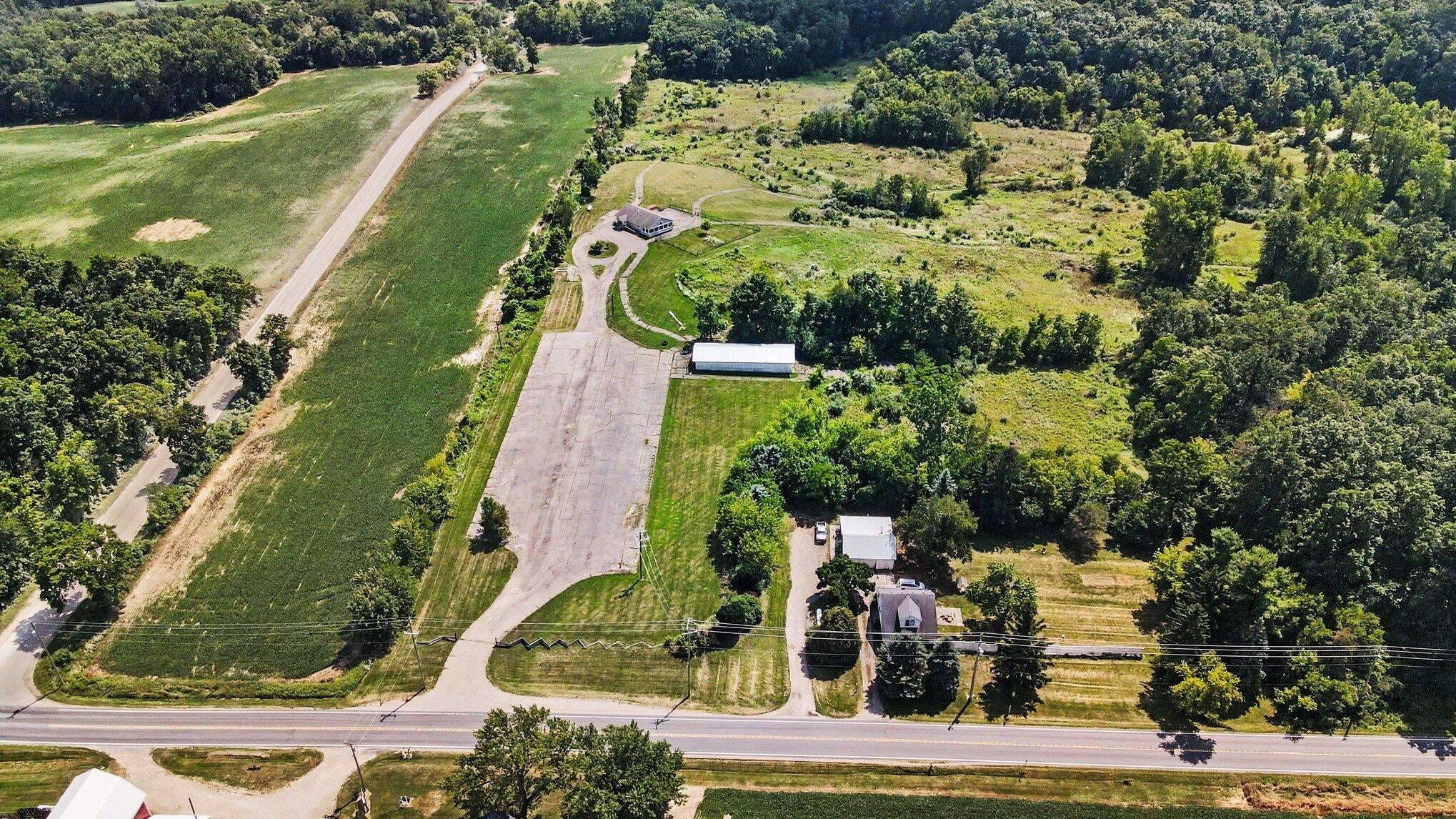 8753 Pleasant Lake Road
