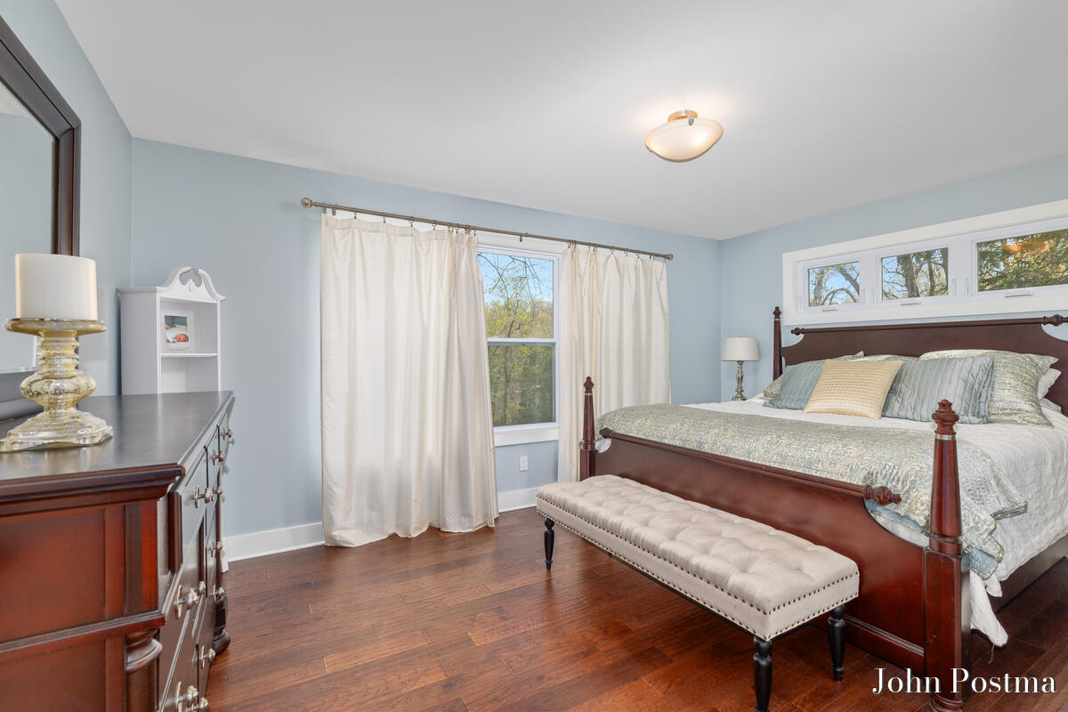 Grand Rapids, Michigan, 49546, United States, 4 Bedrooms Bedrooms, ,3 BathroomsBathrooms,Residential,Active,2043825