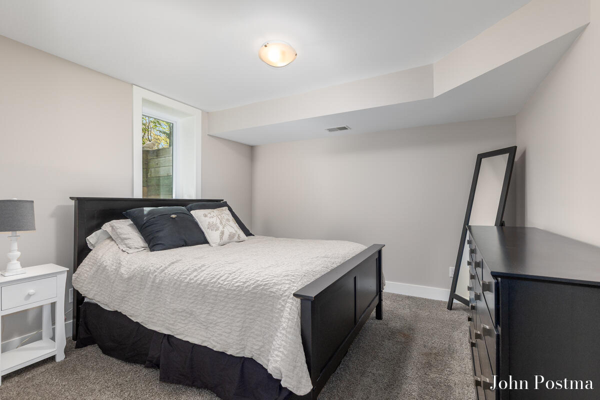 Grand Rapids, Michigan, 49546, United States, 4 Bedrooms Bedrooms, ,3 BathroomsBathrooms,Residential,Active,2043825