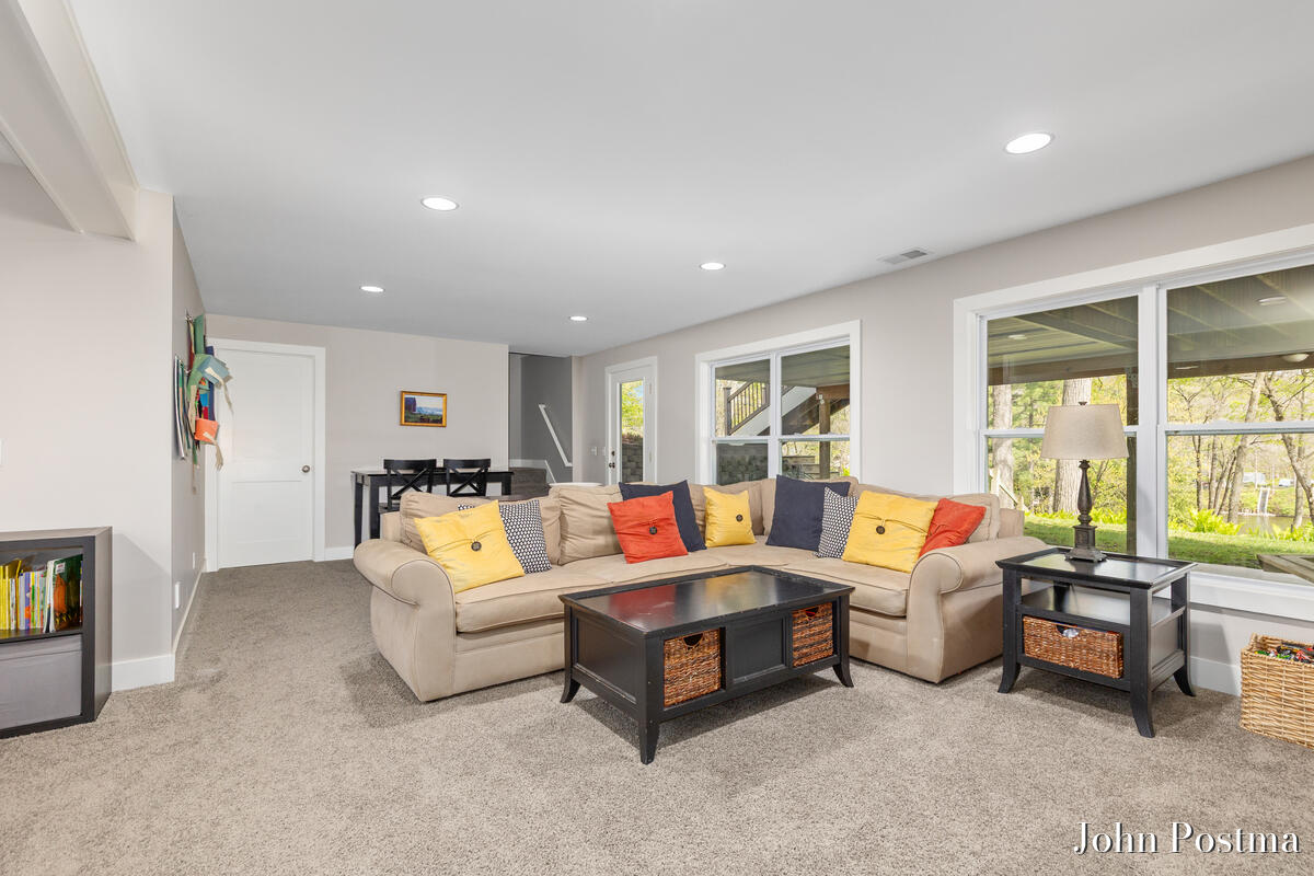 Grand Rapids, Michigan, 49546, United States, 4 Bedrooms Bedrooms, ,3 BathroomsBathrooms,Residential,Active,2043825