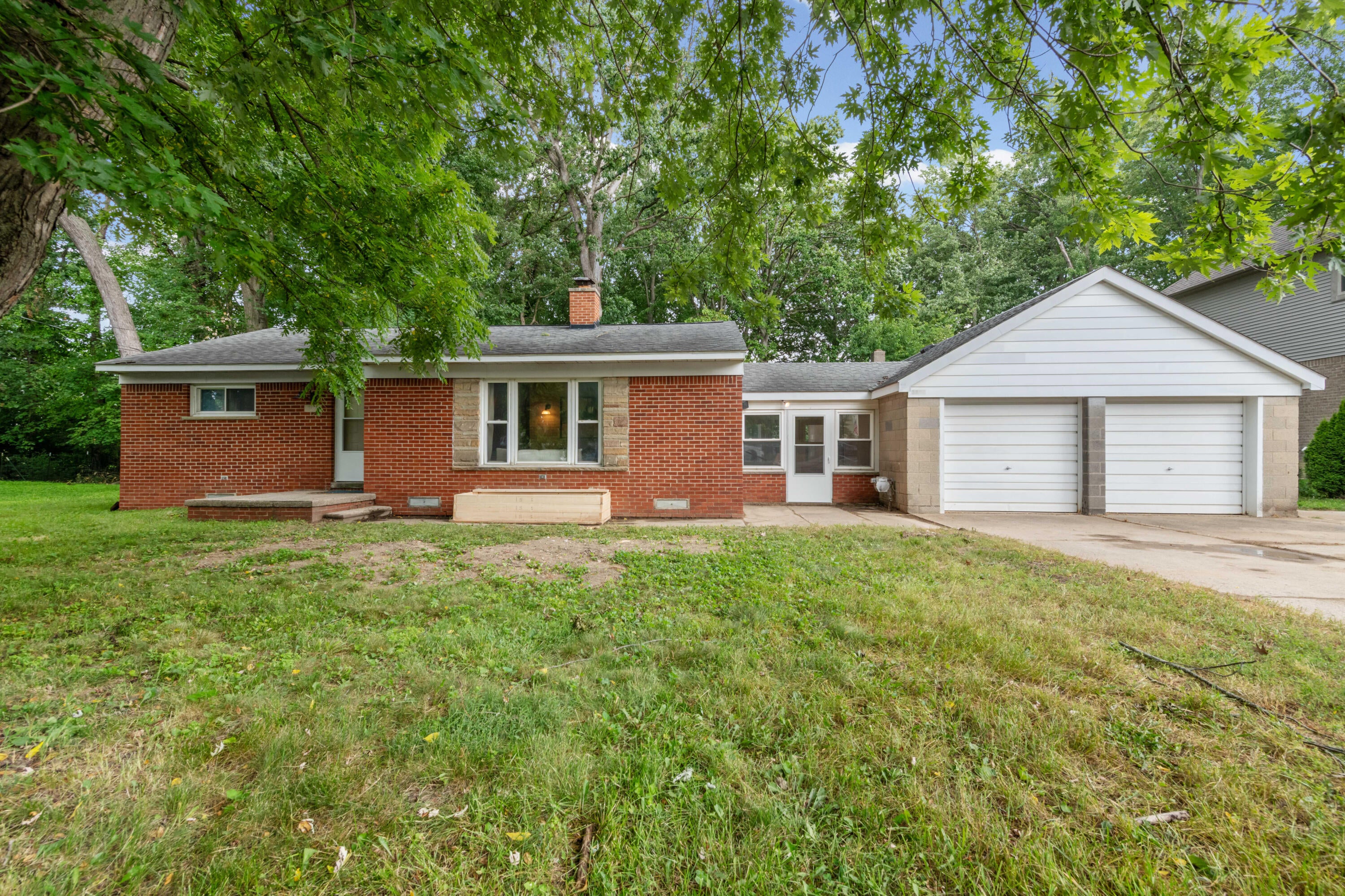 3894 Jennings Drive