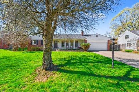 Photo of 1658 Millbrook Street SE, Grand Rapids, MI 49508 (MLS # 26017125)