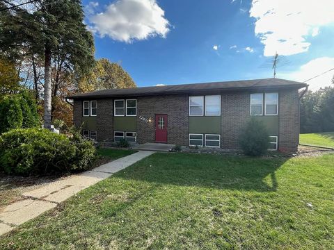 Photo of 12631 W Michigan Avenue #A, Parma, MI 49269 (MLS # 26005176)