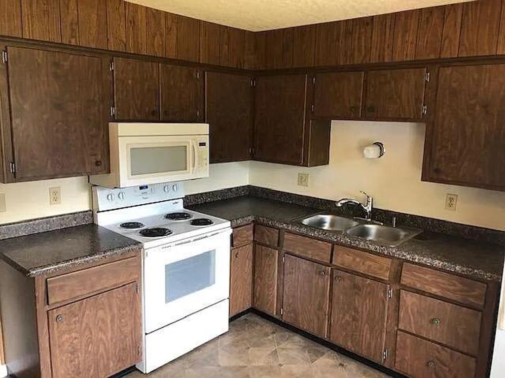 Photo of 12631 W Michigan Avenue #A, Parma, MI 49269 (MLS # 26005176)