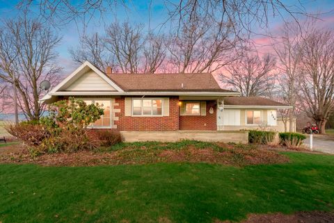 5844 S Scottdale Road Berrien Springs MI 49103