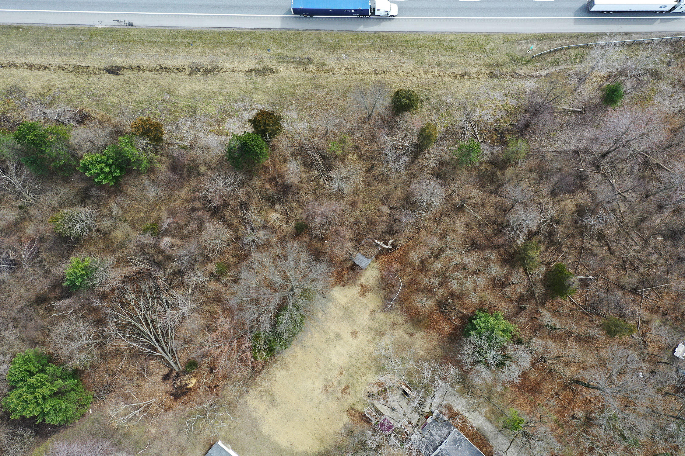 9604 9704 Community Hall Road