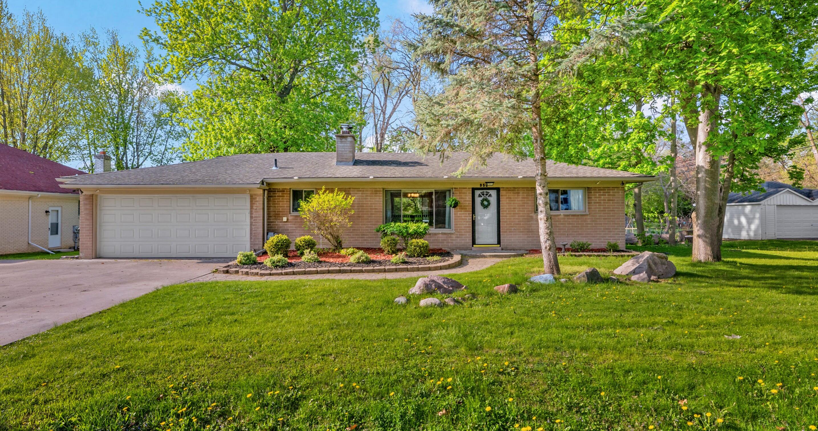 950 Gallaland Avenue