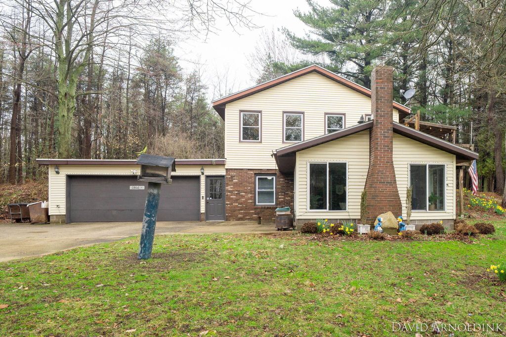 Photo of 6264 140th Avenue, Holland, MI 49423 (MLS # 26013462)