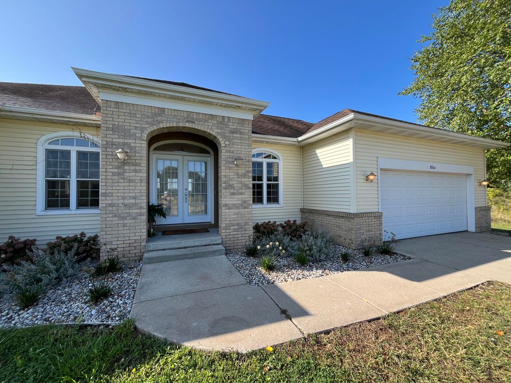 Photo of 8866 Cascade Road SE, Ada, MI 49301 (MLS # 25046318)