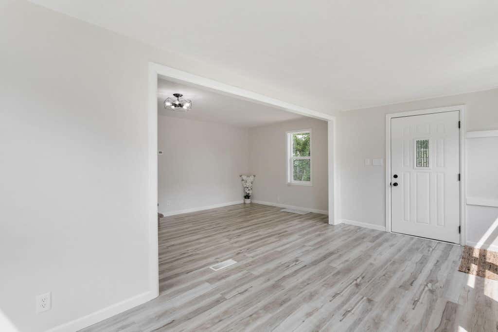 Photo of 519 Superior Street, Niles, MI 49120 (MLS # 26043052)