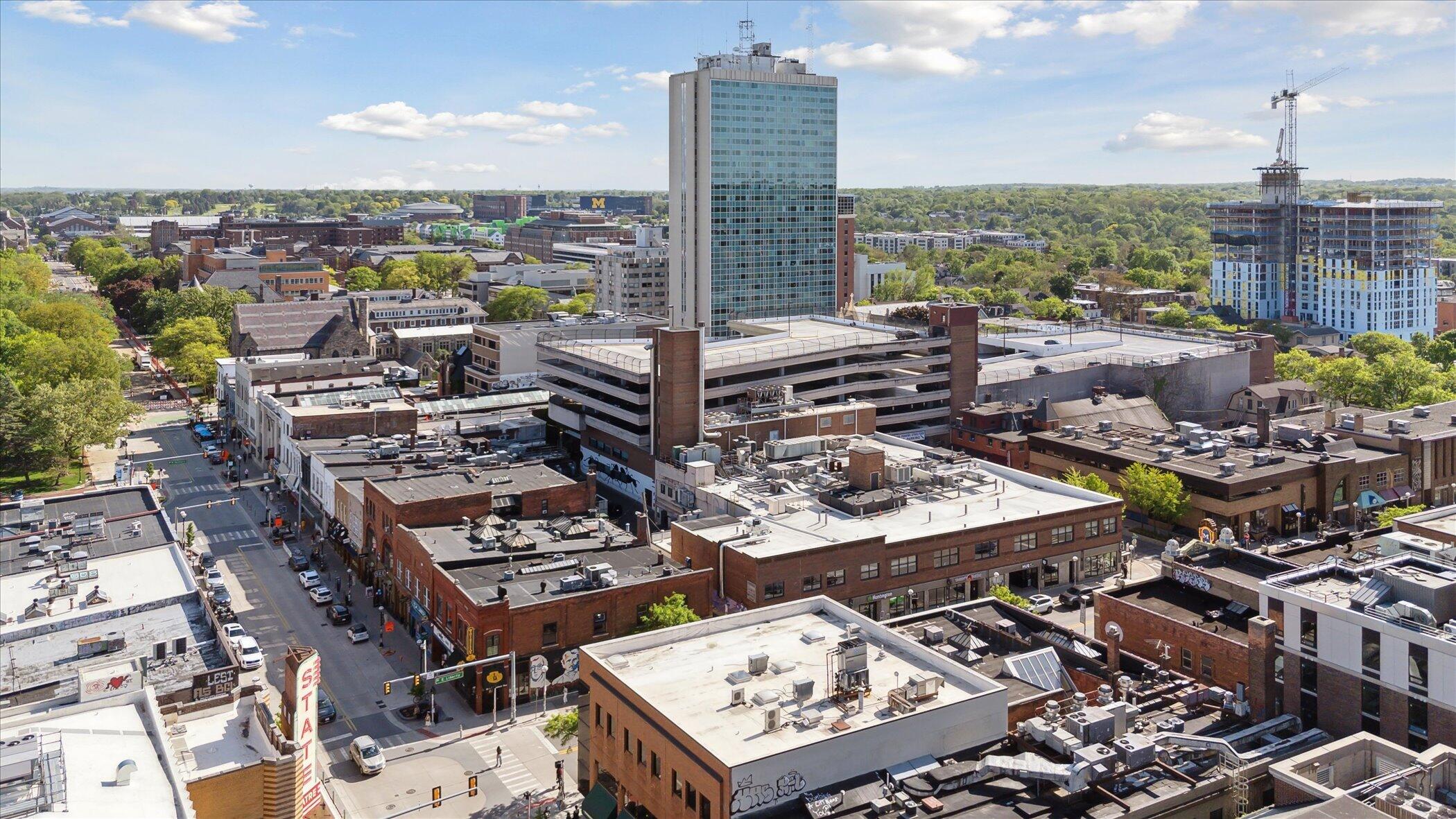 Ann Arbor, Michigan 48104, United States, 1 Bedroom Bedrooms, ,1 BathroomBathrooms,Residential,Pending,134833