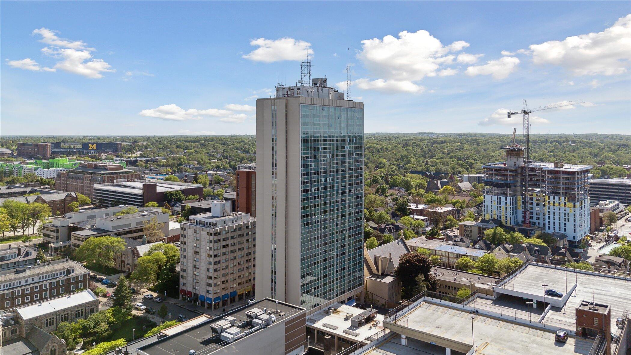 Ann Arbor, Michigan 48104, United States, 1 Bedroom Bedrooms, ,1 BathroomBathrooms,Residential,Pending,134833