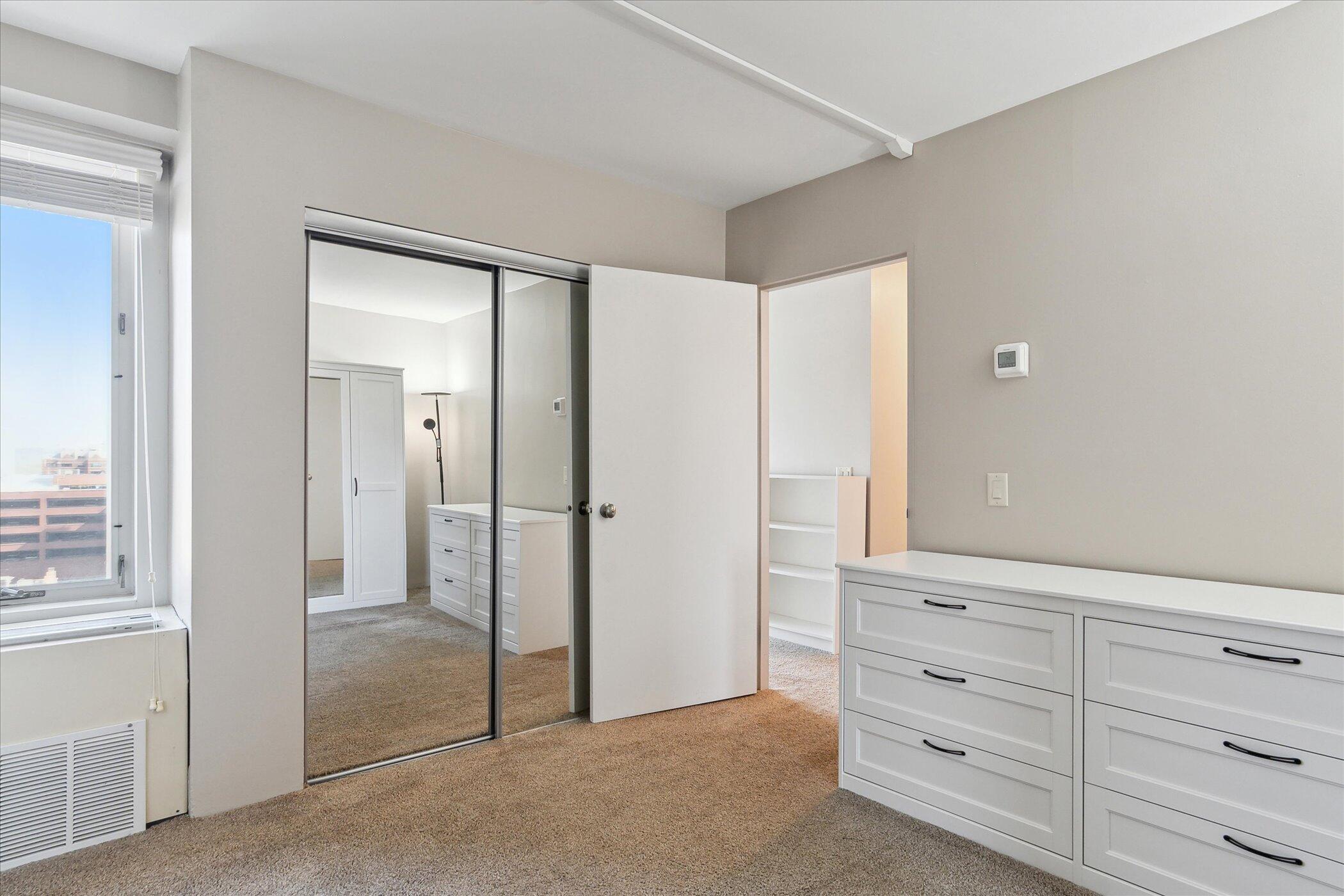 Ann Arbor, Michigan 48104, United States, 1 Bedroom Bedrooms, ,1 BathroomBathrooms,Residential,Pending,134833