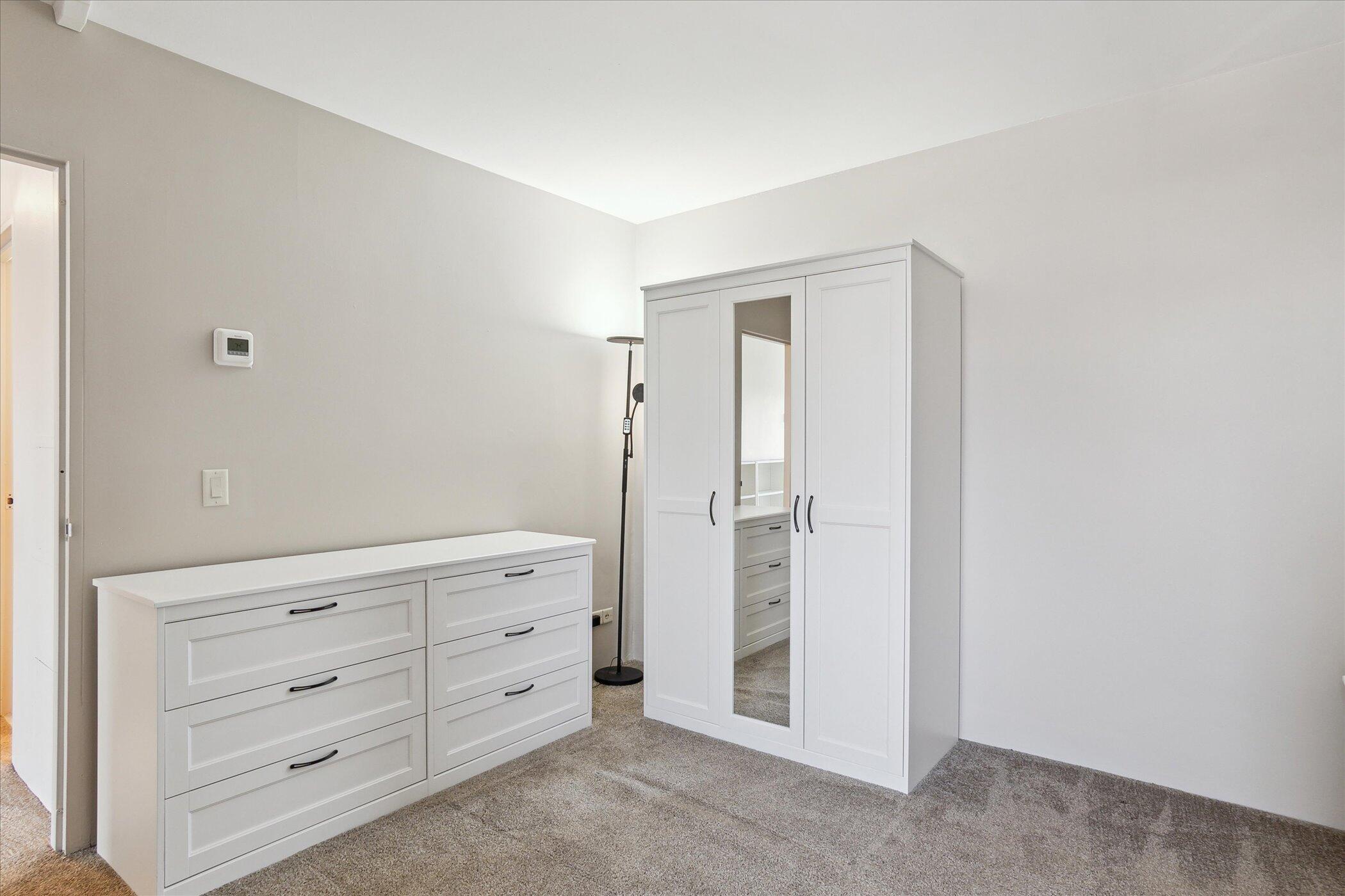 Ann Arbor, Michigan 48104, United States, 1 Bedroom Bedrooms, ,1 BathroomBathrooms,Residential,Pending,134833