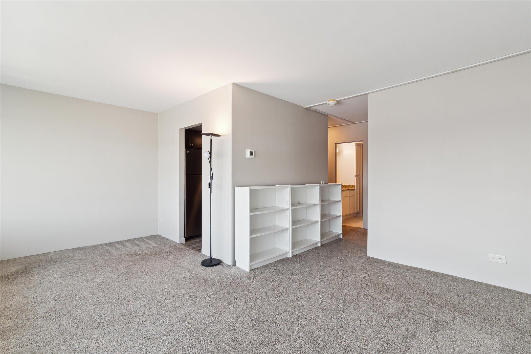 Ann Arbor, Michigan 48104, United States, 1 Bedroom Bedrooms, ,1 BathroomBathrooms,Residential,Pending,134833