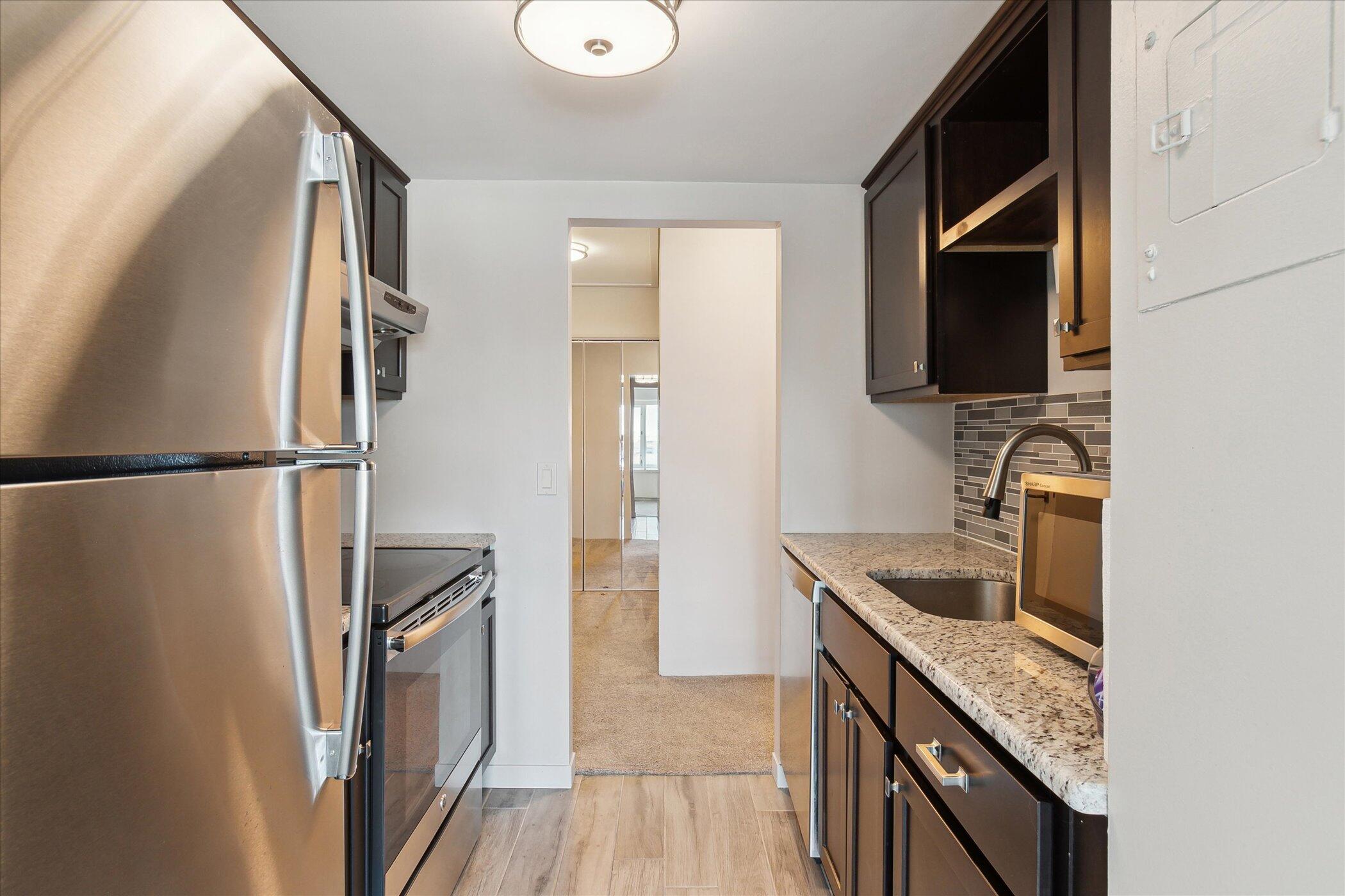 Ann Arbor, Michigan 48104, United States, 1 Bedroom Bedrooms, ,1 BathroomBathrooms,Residential,Pending,134833