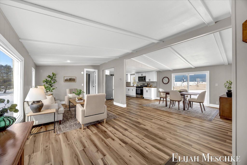 Photo of 208 Clark Street, Lakeview, MI 48850 (MLS # 26005356)