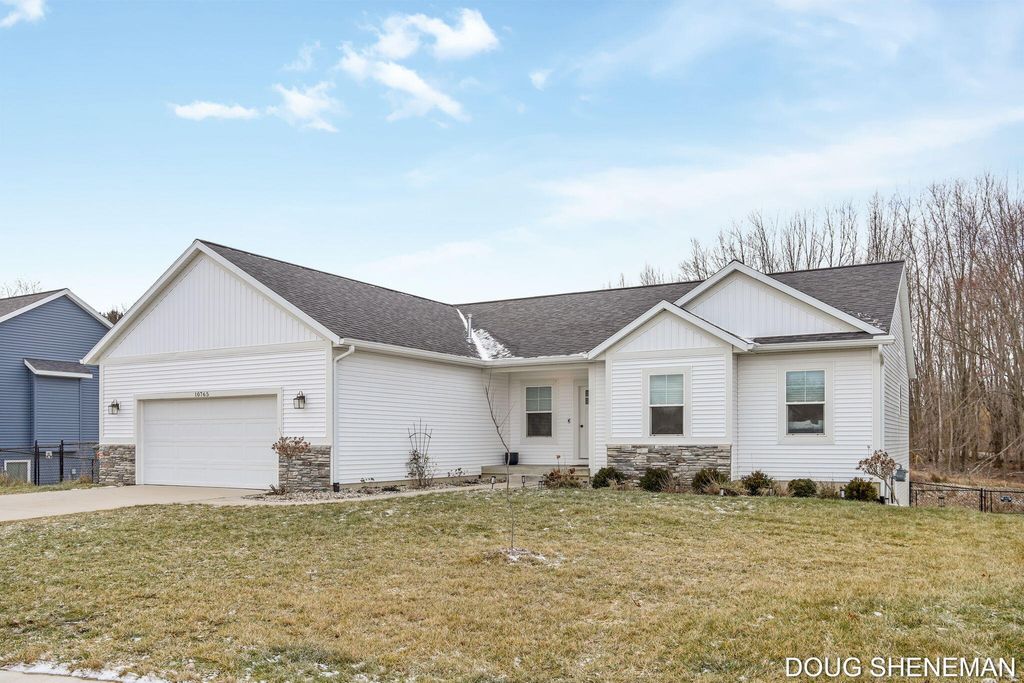 Photo of 10765 Lance Avenue, Allendale, MI 49401 (MLS # 26002171)