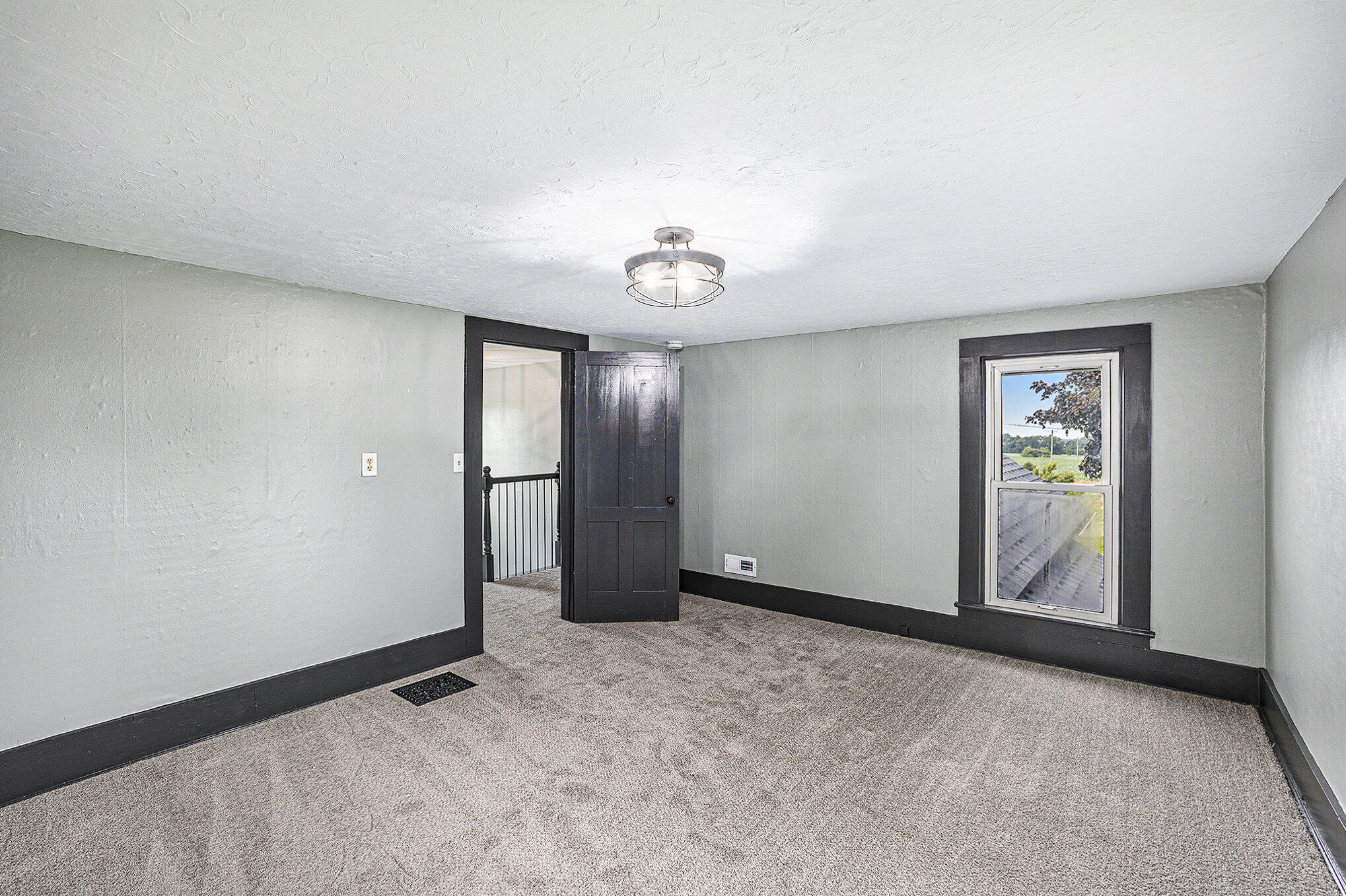 Quincy, Michigan 49082, United States, 3 Bedrooms Bedrooms, ,1 BathroomBathrooms,Residential,Active,221516