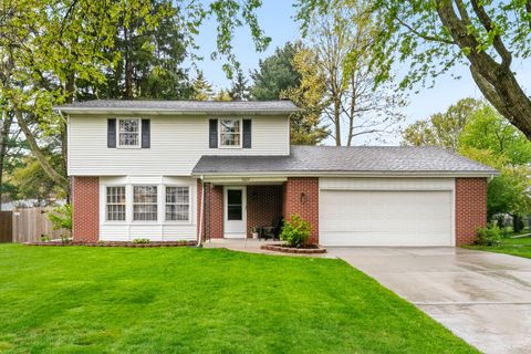 Photo of 1027 Piccadilly Road, Kalamazoo, MI 49006 (MLS # 26018861)