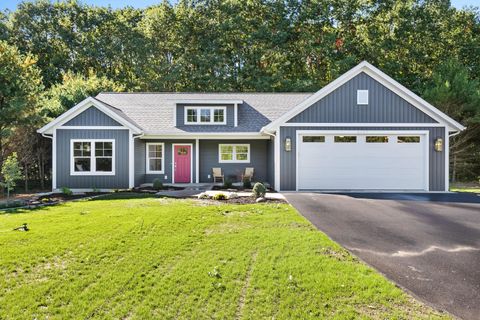 Photo of 143 Toby Road NW, Sparta, MI 49345 (MLS # 25045099)