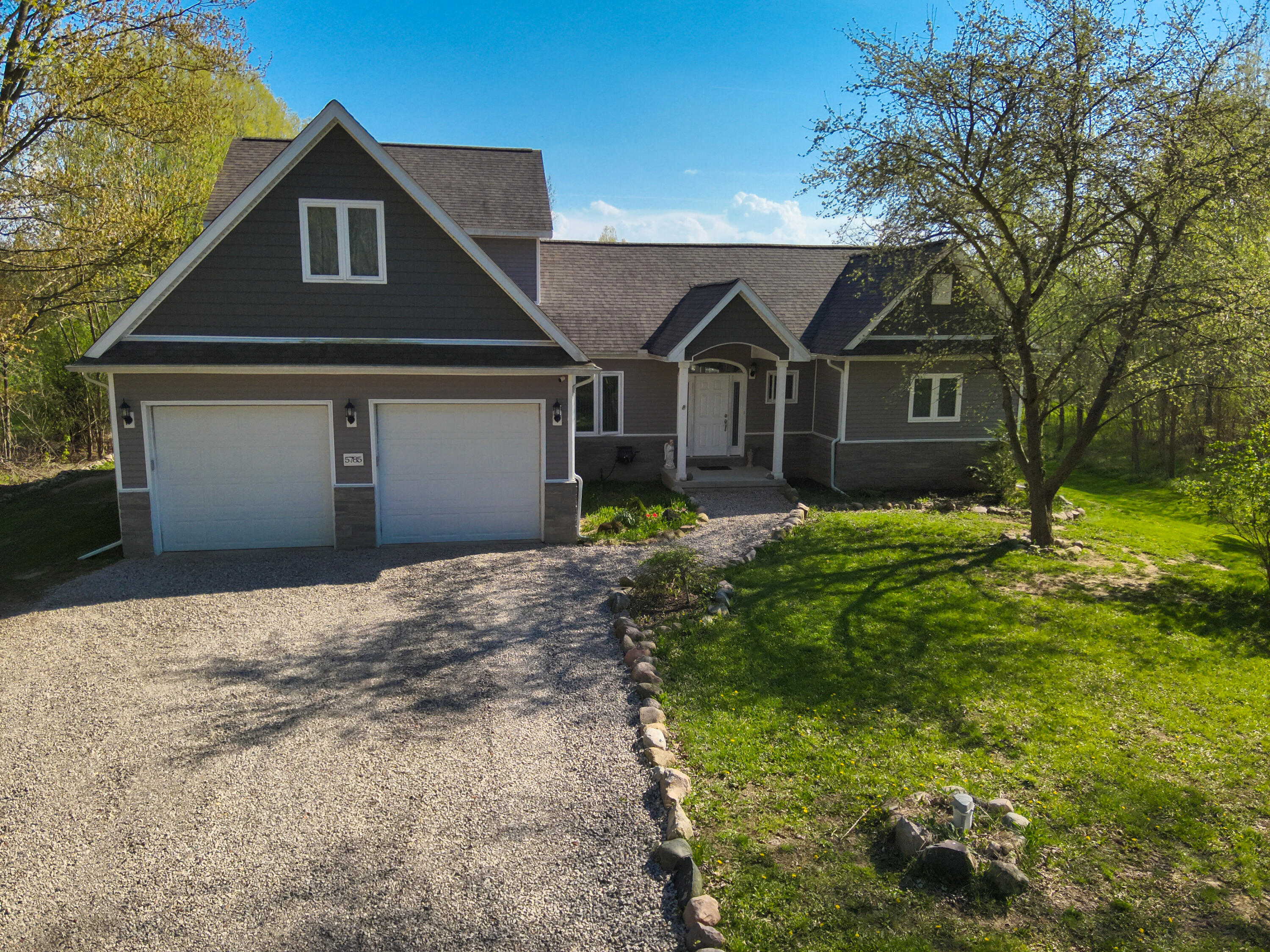 Properties Available 1 - 1 5785 Layton Road