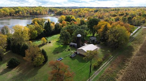 Photo of 13228 Dutch Settlement Road, Marcellus, MI 49067 (MLS # 25056743)