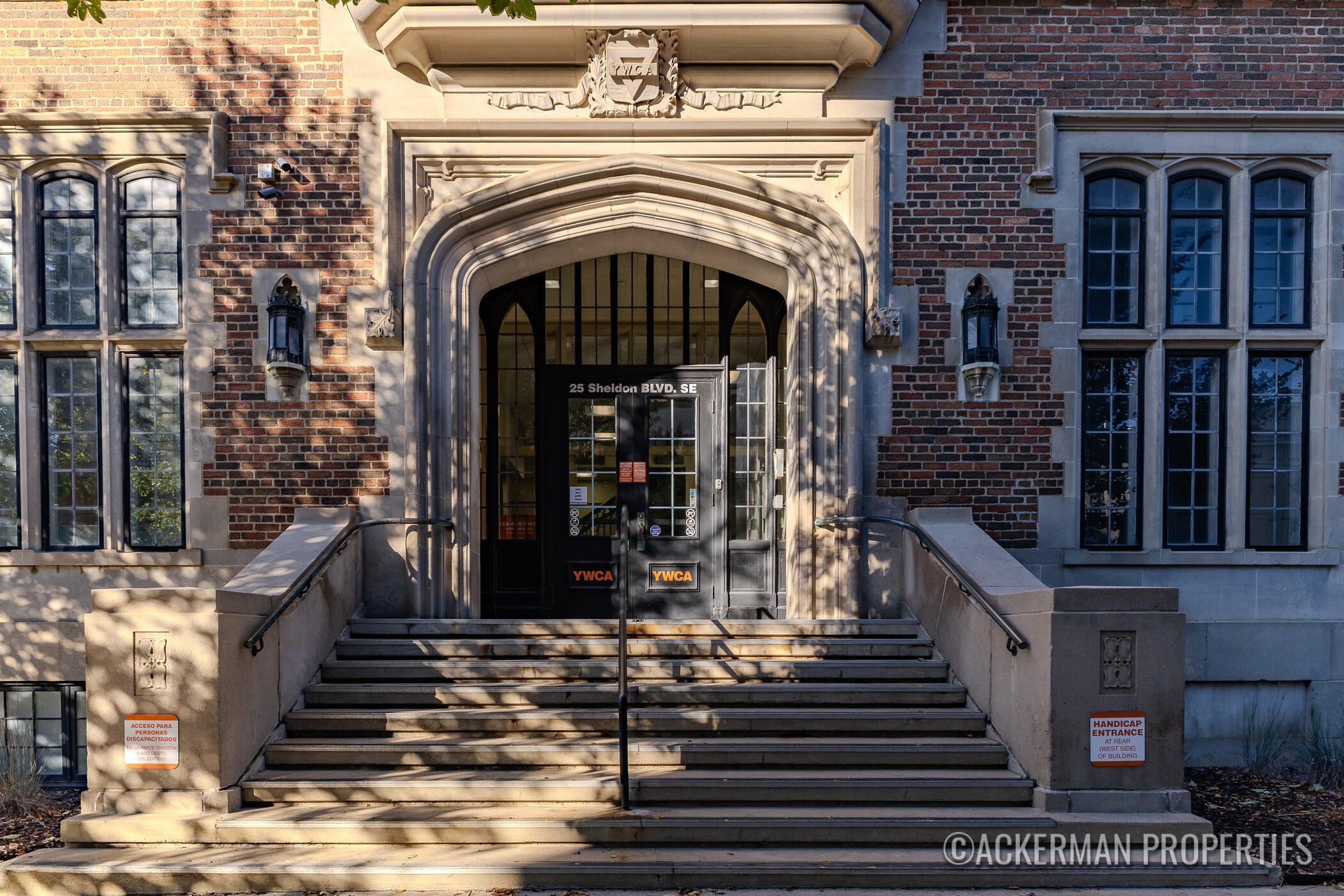 25 Sheldon Avenue SE